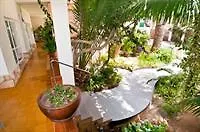 Los Estanques Apartment